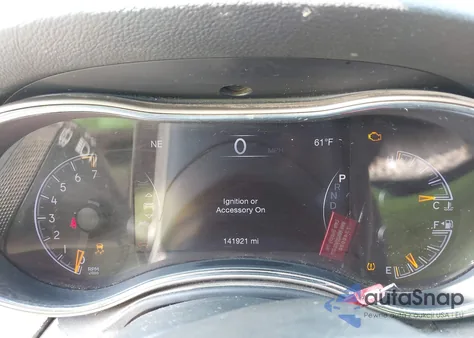 2016 Jeep Grand Cherokee Limited z USA, uszkodzony, nr VIN 1C4RJFBG8GC395331